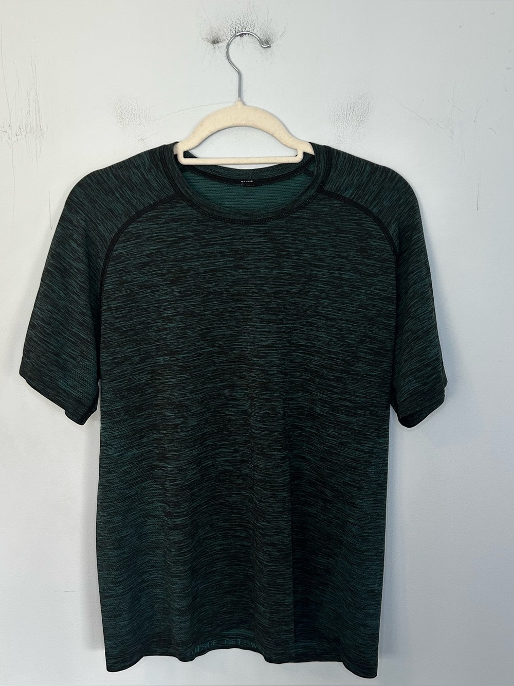 Lululemon Spirit Green Metal Vent Tech Short Sleeve T-Shirt Size Medium